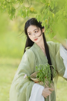 漂亮的女邻居3下载